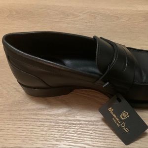Massimo Dutti - Black loafers